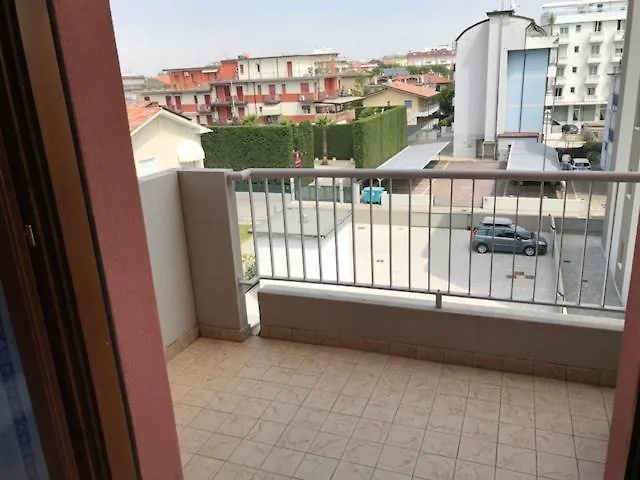 Residence Ipanema Il Mare A Due Passi Da Colla Lido di Jesolo 0*,  Italy